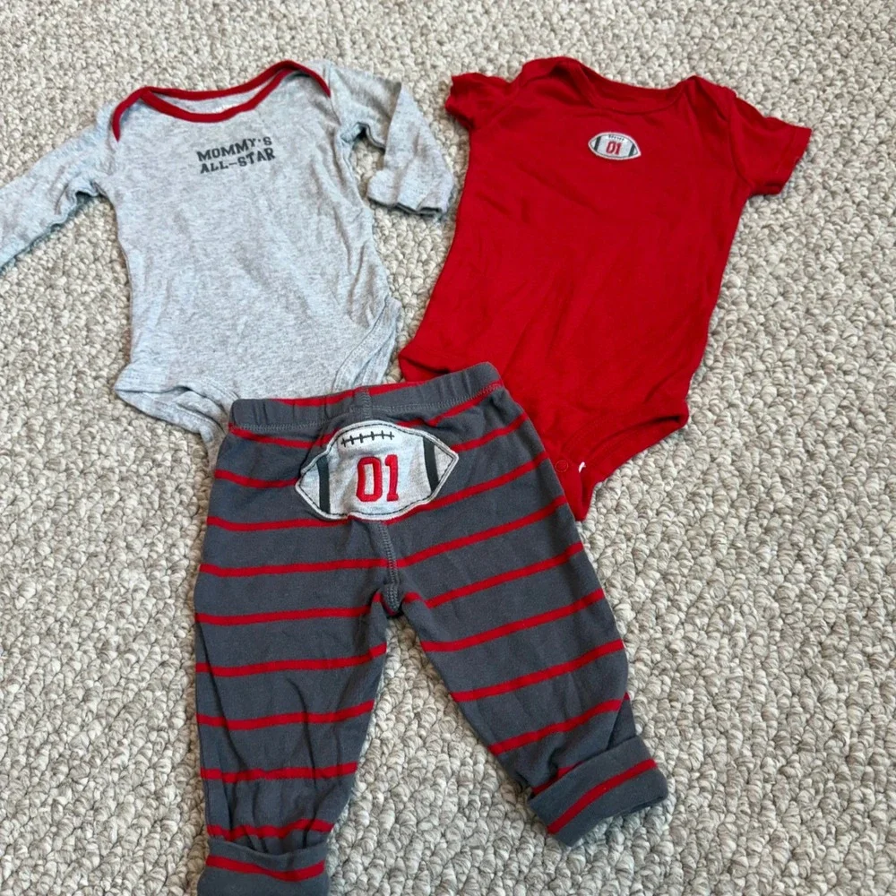 Carter's Baby‎ Size 3Months  Outfit Football Mommy's All-Star Set 3 Piece